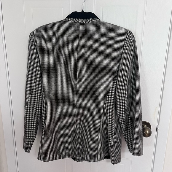 Vintage Blazer - Picture 3 of 3